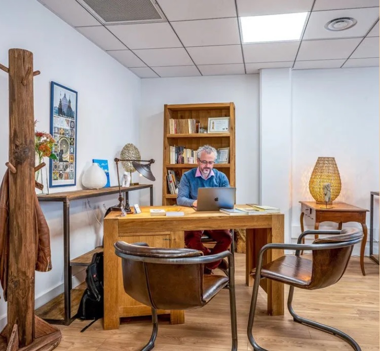 bureau travail david millet